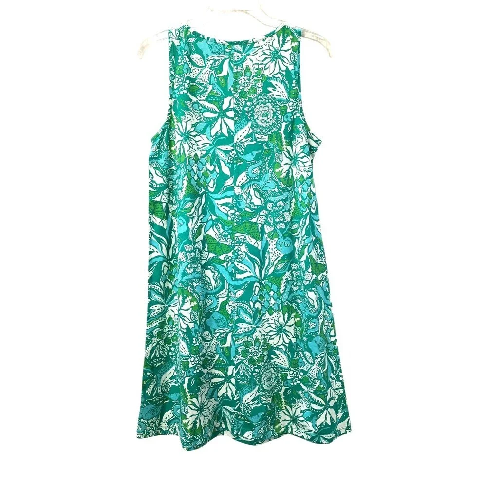 Lilly Pulitzer scoop neckline